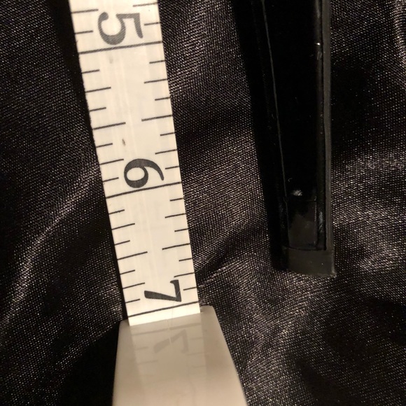 Black Heels 🖤 - Picture 7 of 8